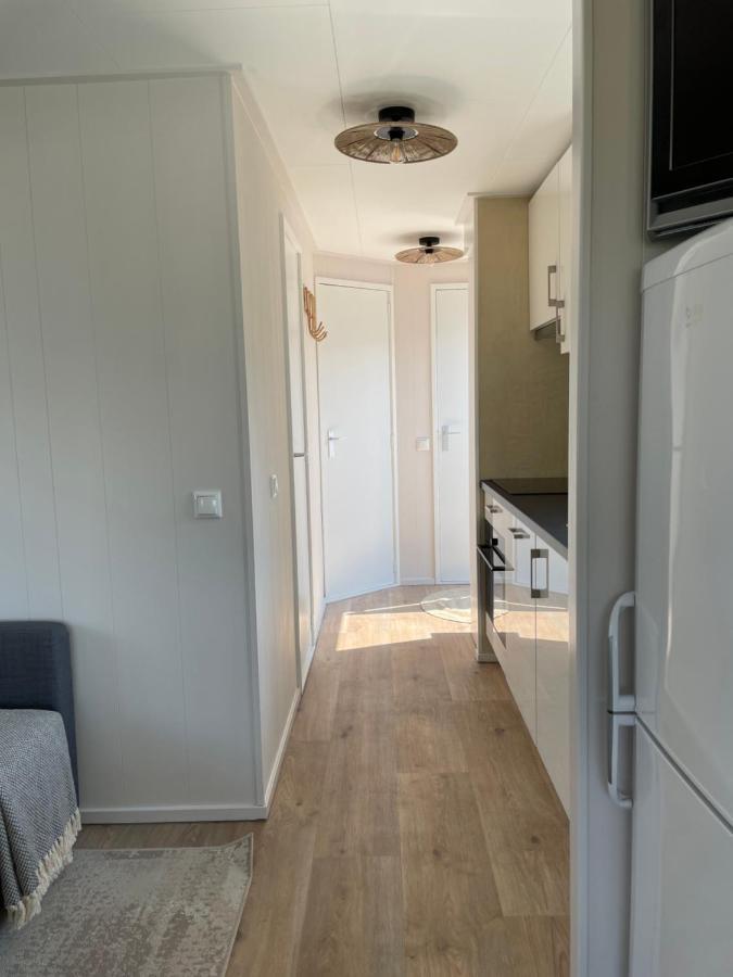 Luxe Chalet Direct Aan Het Water Met Strand Lith Exterior photo